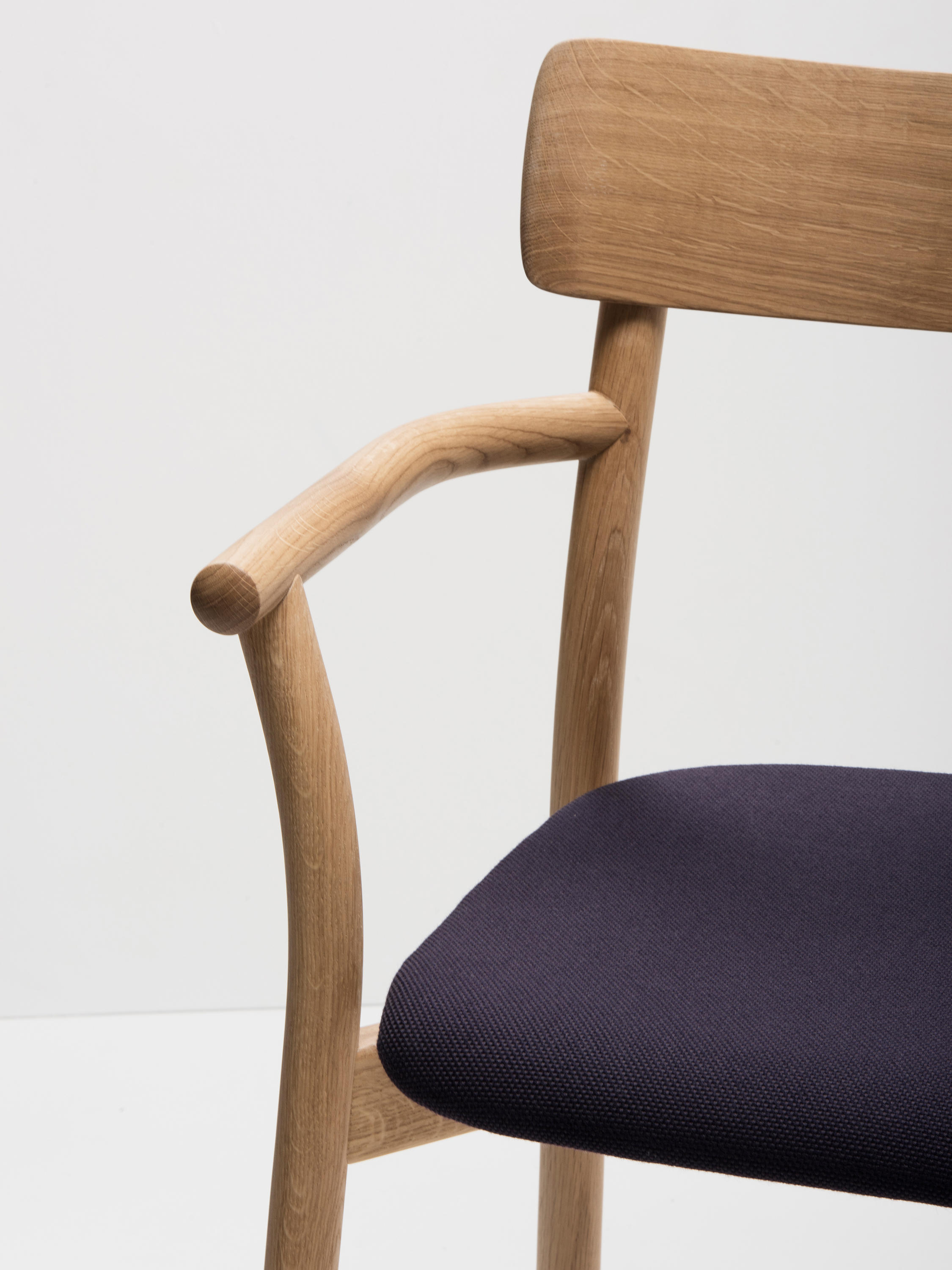 创意火狐官方网站 - 坐具|餐椅|办公火狐官方网站|火狐HUOHU（中国）火狐官方网站|基亚罗餐椅